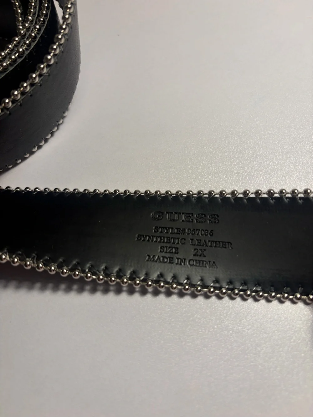 Guess Black synthetic Leather Belt with Silver Oval G Buckle